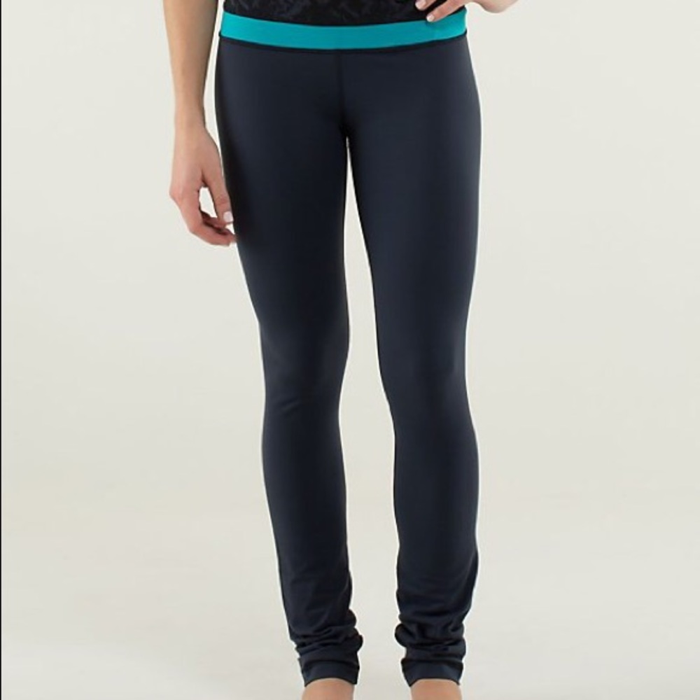Lululemon Skinny Groove Pant Size 6 Legging